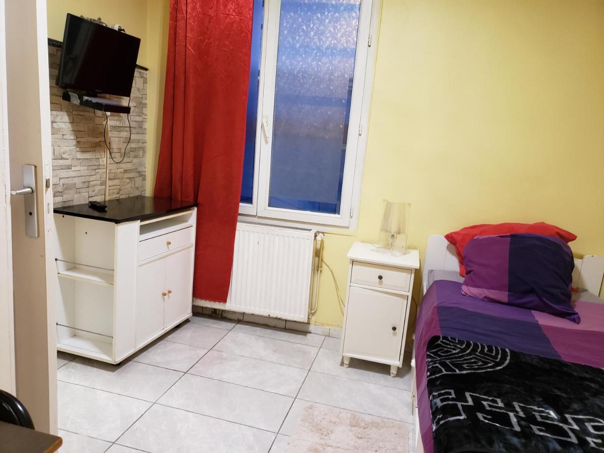 Hotel Le Cedre Saint-Denis (Seine-Saint-Denis)